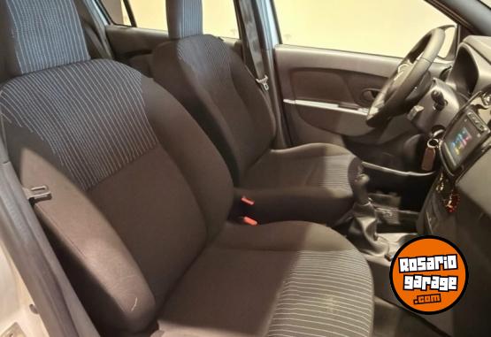 Autos - Renault Logan life 2025 Nafta 47000Km - En Venta