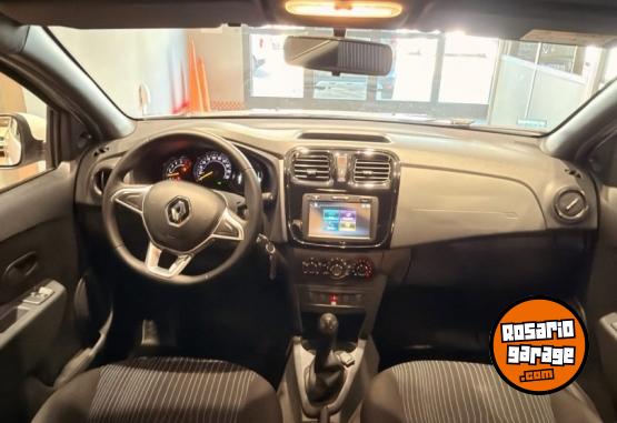 Autos - Renault Logan life 2025 Nafta 47000Km - En Venta