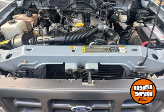 Camionetas - Ford Ranger xl 2004 Diesel 247000Km - En Venta
