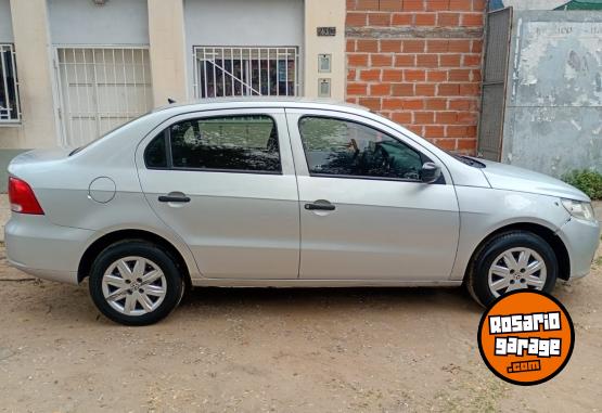 Autos - Volkswagen Voyage 2011 Nafta 170000Km - En Venta