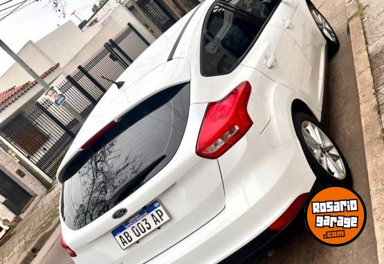 Autos - Ford Focus 2017 Nafta 93000Km - En Venta