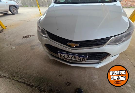 Autos - Chevrolet Cruze LT 2019 Nafta 170000Km - En Venta