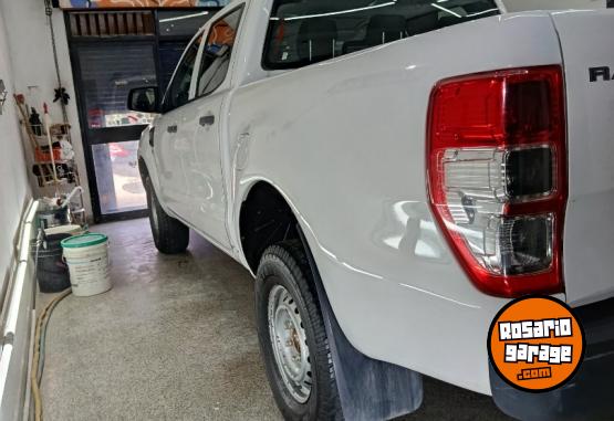 Camionetas - Ford Ranger 2021 Diesel 221000Km - En Venta