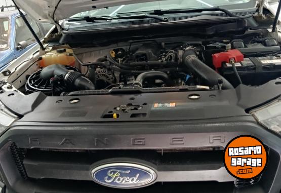 Camionetas - Ford Ranger 2021 Diesel 221000Km - En Venta