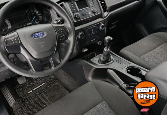 Camionetas - Ford Ranger 2021 Diesel 221000Km - En Venta