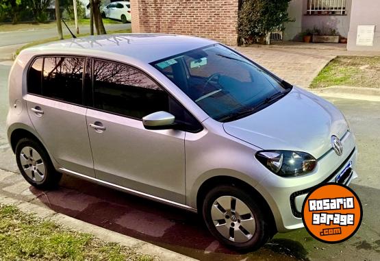 Autos - Volkswagen MOVE UP! 2017 Nafta 82000Km - En Venta