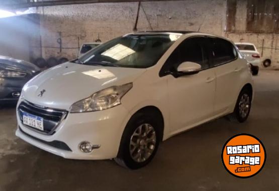 Autos - Peugeot Allure Touchscreen 2016 Nafta 88200Km - En Venta