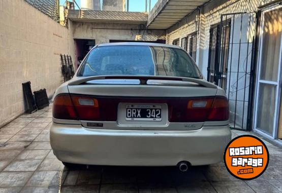 Autos - Mazda 323 1998 GNC 340000Km - En Venta