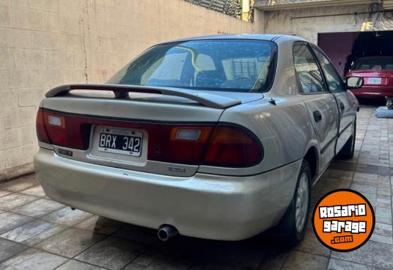 Autos - Mazda 323 1998 GNC 340000Km - En Venta