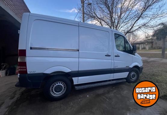 Utilitarios - Mercedes Benz Sprinter 411 2019 Diesel 142000Km - En Venta