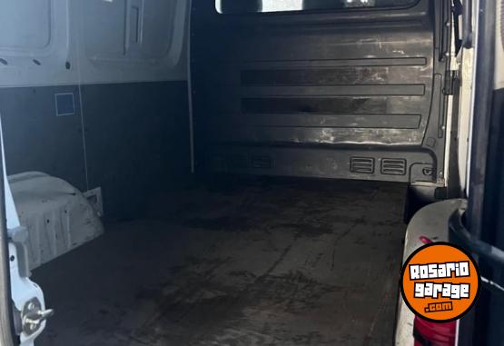 Utilitarios - Mercedes Benz Sprinter 411 2019 Diesel 142000Km - En Venta