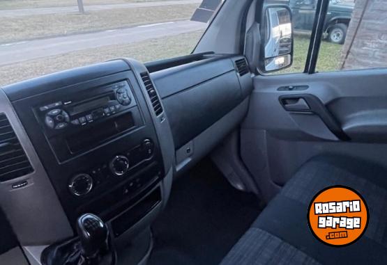 Utilitarios - Mercedes Benz Sprinter 411 2019 Diesel 142000Km - En Venta