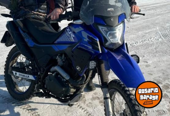 Motos - Zanella Zr 250 2026 Nafta 4800Km - En Venta