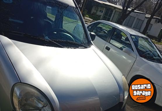 Utilitarios - Renault Kangoo 2016 GNC 257000Km - En Venta