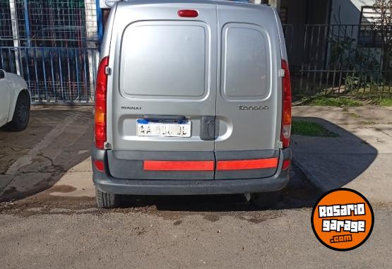 Utilitarios - Renault Kangoo 2016 GNC 257000Km - En Venta