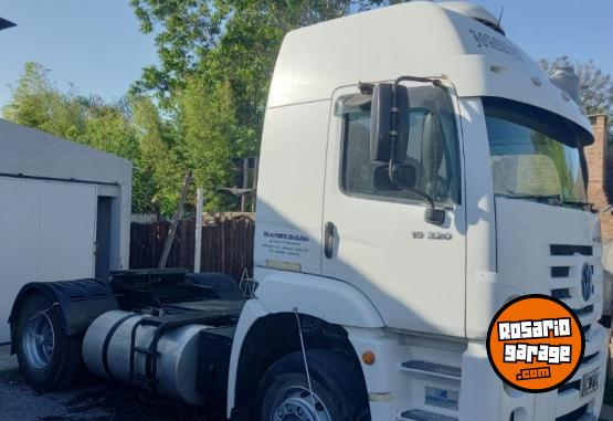 Camiones y Gr�as - OPORTUNIDAD!!!! - En Venta