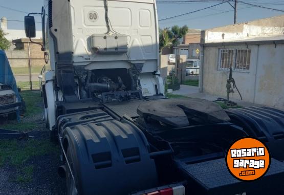 Camiones y Gr�as - OPORTUNIDAD!!!! - En Venta