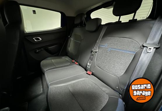 Autos - Renault KWID ICONIC BITONO 1.0 5P 2025 Nafta 17008Km - En Venta