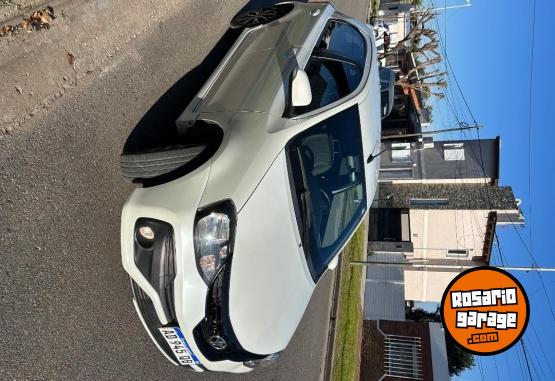 Autos - Toyota Etios XLS MT6 2019 Nafta 115000Km - En Venta