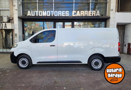 Utilitarios - Peugeot EXPERT 2019 Diesel 112000Km - En Venta