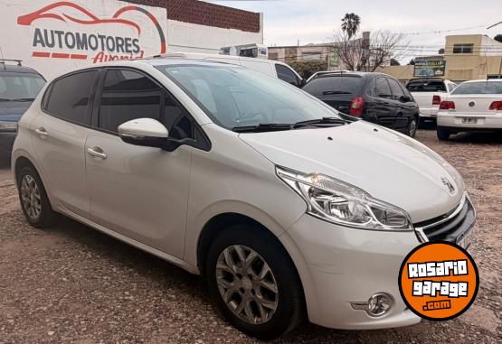 Autos - Peugeot 208 ALLURE 2016 Nafta 88400Km - En Venta