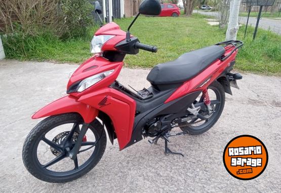 Motos - Honda Wave full 2023 Nafta 6000Km - En Venta