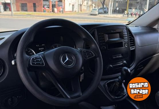 Camionetas - Mercedes Benz VITO TOURER 119 2017 Nafta 167100Km - En Venta