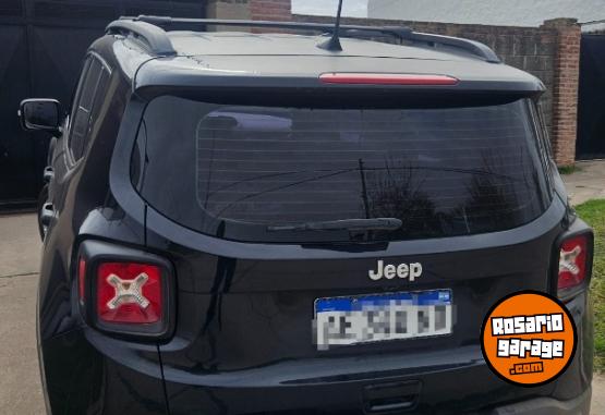 Camionetas - Jeep Renege 1.8 2020 Nafta 130000Km - En Venta