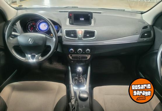 Autos - Renault FLUENCE 2015 Nafta 142000Km - En Venta