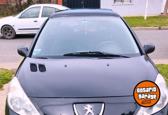 Autos - Peugeot 207 2012 Nafta 140000Km - En Venta