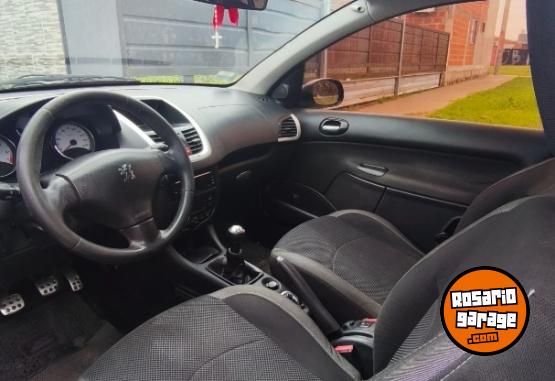 Autos - Peugeot 207 2012 Nafta 140000Km - En Venta