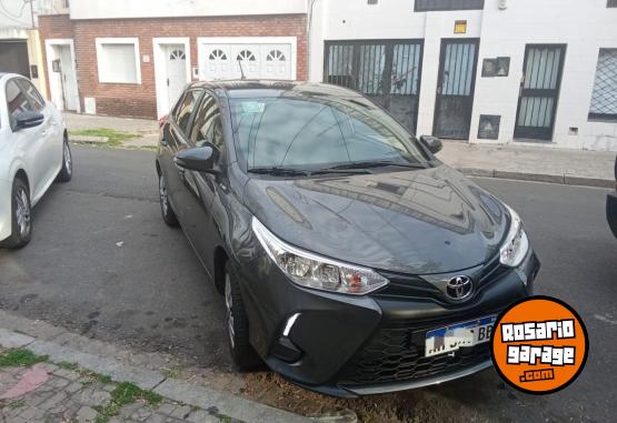 Autos - Toyota Yaris 2025 Nafta 8000Km - En Venta