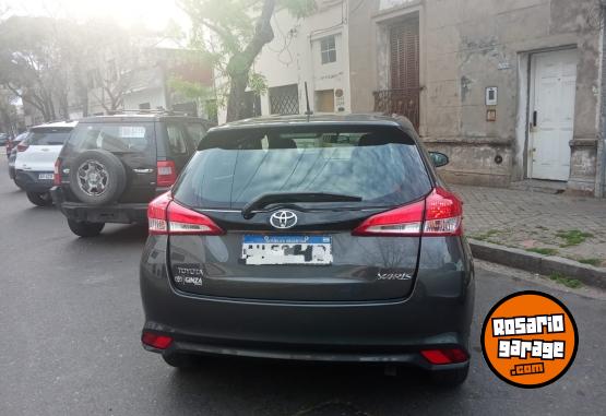 Autos - Toyota Yaris 2025 Nafta 8000Km - En Venta