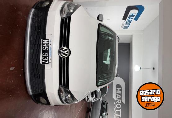 Autos - Volkswagen VOLKSWAGEN SURAN CROSS 2014 Nafta 118000Km - En Venta