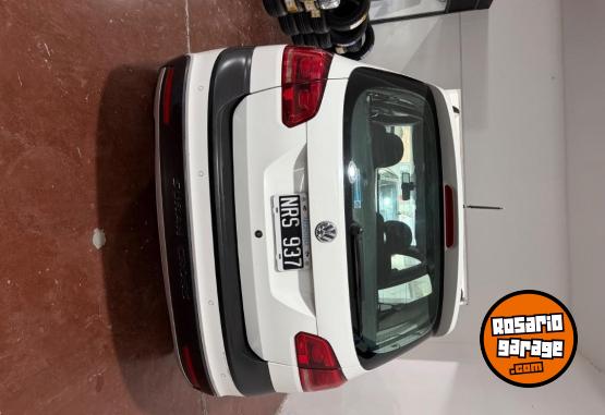 Autos - Volkswagen VOLKSWAGEN SURAN CROSS 2014 Nafta 118000Km - En Venta