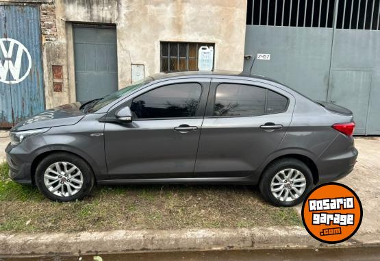 Autos - Fiat Cronos Drive 2020 Nafta 80000Km - En Venta