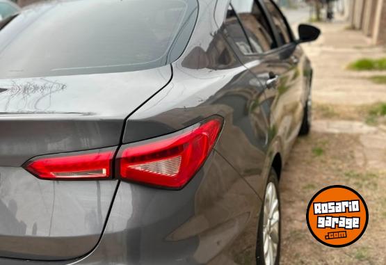 Autos - Fiat Cronos Drive 2020 Nafta 80000Km - En Venta