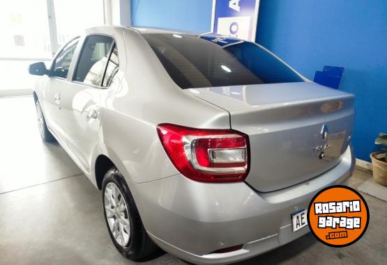 Autos - Renault LOGAN ZEN 1.6 2020 Nafta 89500Km - En Venta