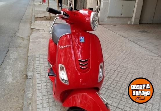 Motos - Vespa Vxl 150 2024 Nafta 5600Km - En Venta