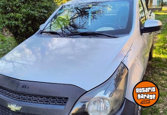 Camionetas - Chevrolet Montana LS A/A 2012 GNC 160000Km - En Venta
