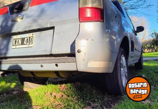 Camionetas - Chevrolet Montana LS A/A 2012 GNC 160000Km - En Venta