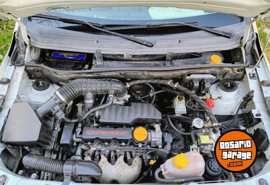 Camionetas - Chevrolet Montana LS A/A 2012 GNC 160000Km - En Venta