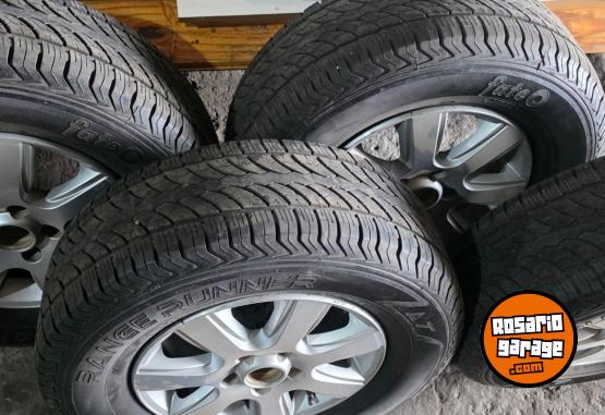 Accesorios para Autos - Liquido ruedas armadas originales Amarok - En Venta