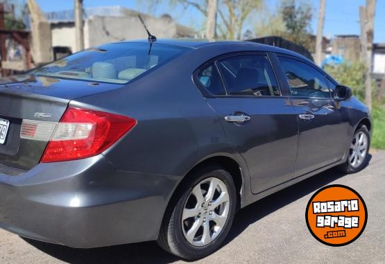 Autos - Honda Civic 2013 Nafta 200000Km - En Venta