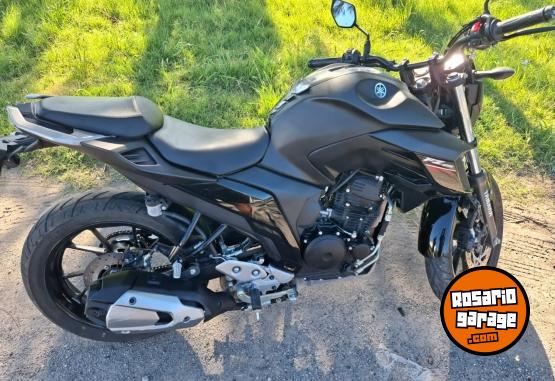 Motos - Yamaha Fz25 inyección 2025 Nafta 10100Km - En Venta