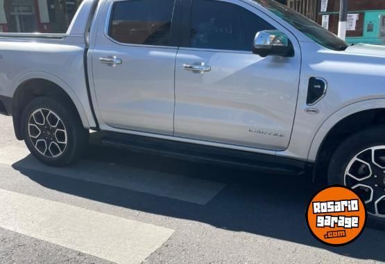 Camionetas - Ford Ranger V6 Limited 2023 Diesel 115000Km - En Venta