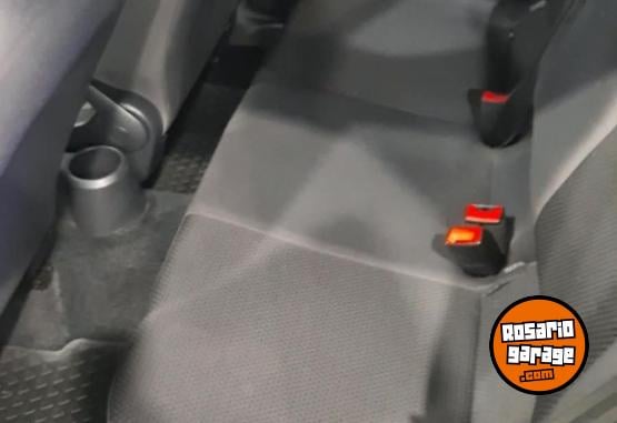 Autos - Volkswagen UP PEPPER 1.0 TSI 2018 Nafta 102000Km - En Venta