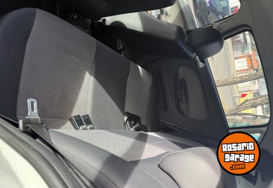 Autos - Volkswagen Gol trend 2013 Nafta 100000Km - En Venta