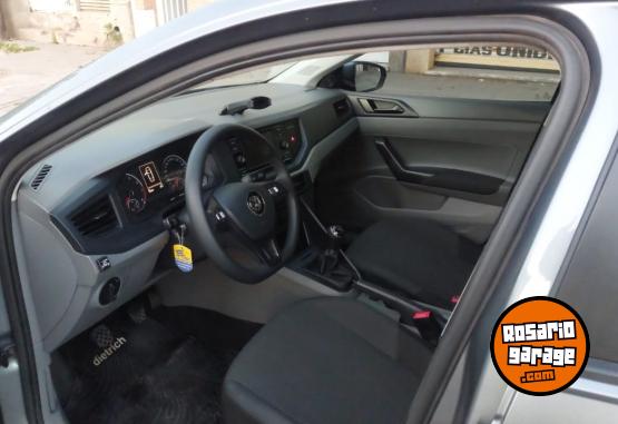 Autos - Volkswagen Virtus trendline 2019 GNC 90000Km - En Venta
