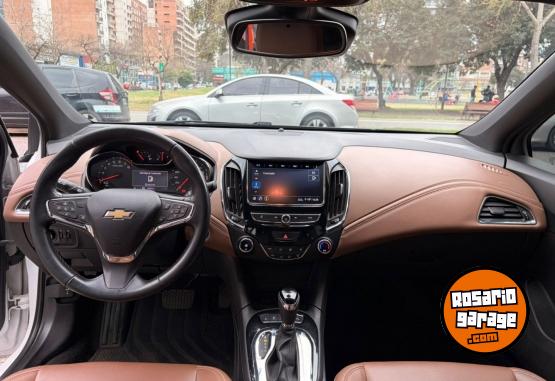 Autos - Chevrolet Cruze Premier 2022 Nafta 76000Km - En Venta